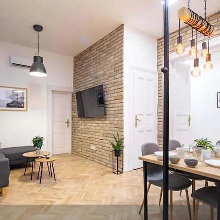 Cityscape Budget Blaha Loft Apartamento Budapest