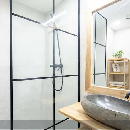 Cityscape Budget Blaha Loft Apartamento