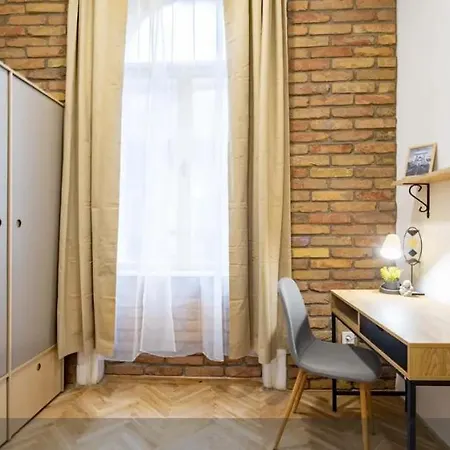 Daire Cityscape Budget Blaha Loft Budapeşte