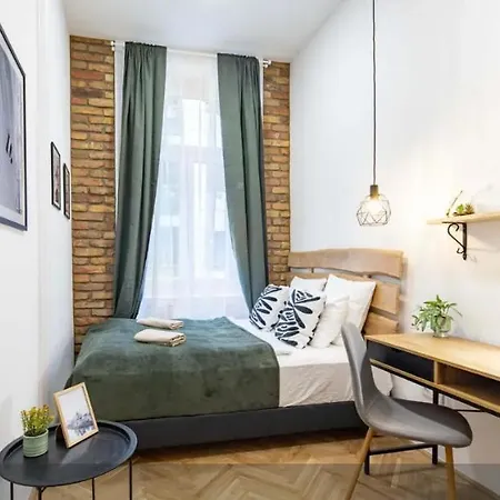 Cityscape Budget Blaha Loft Daire *
