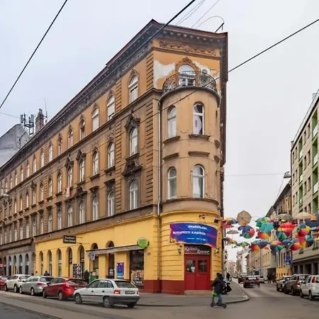 Апартаменты Cityscape Budget Blaha Loft