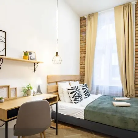 Cityscape Budget Blaha Loft * Будапешт